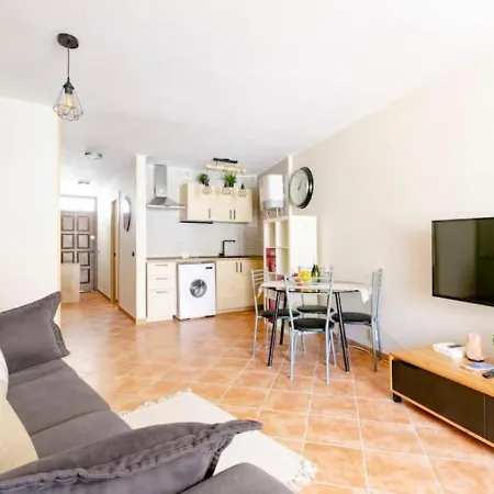 Cosy In Cristianos 5min To The Ocean Apartment Los Cristianos (Tenerife)